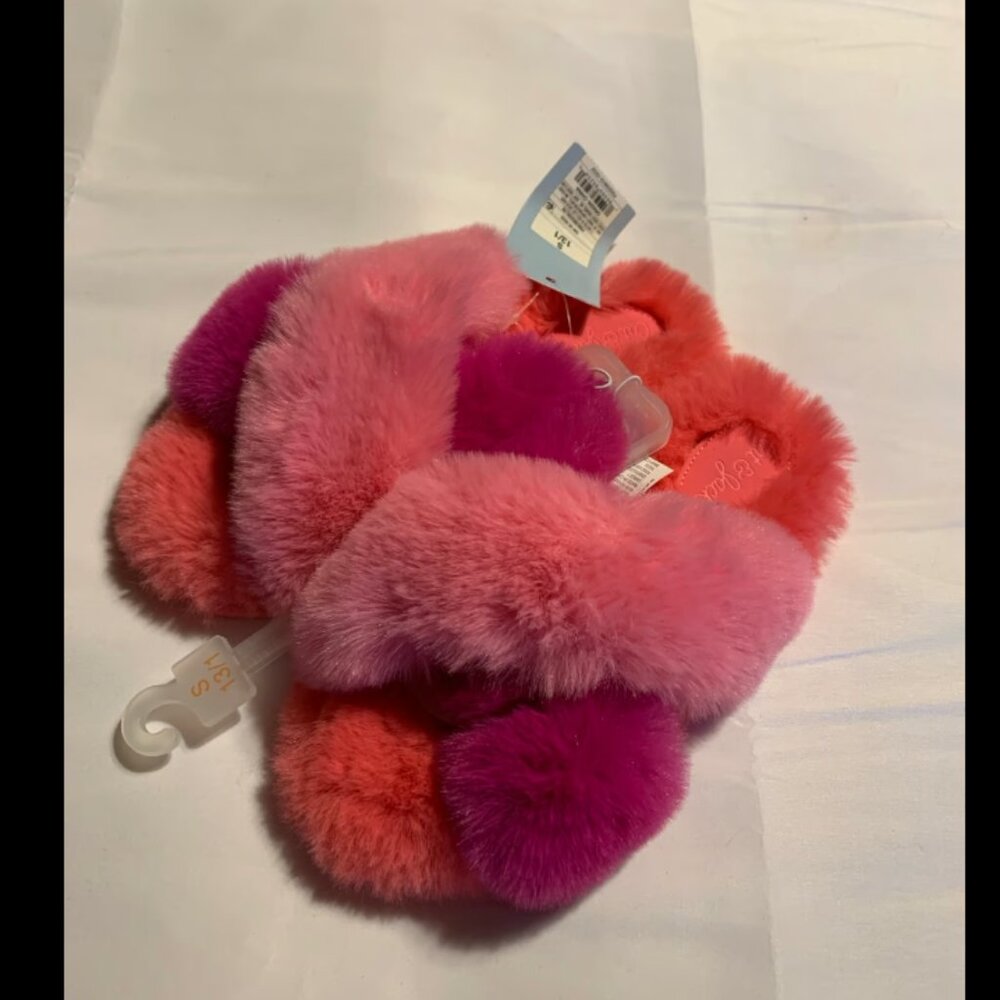 NWT Girls Size 13/1 Slip On  Fuzzy House Shoes